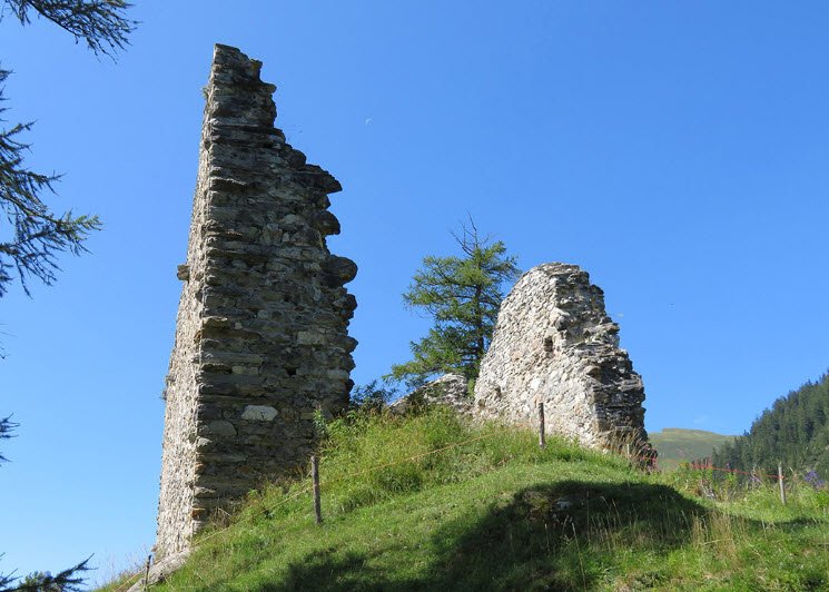 Burgruine Splügen, Switzerland, Switzerland